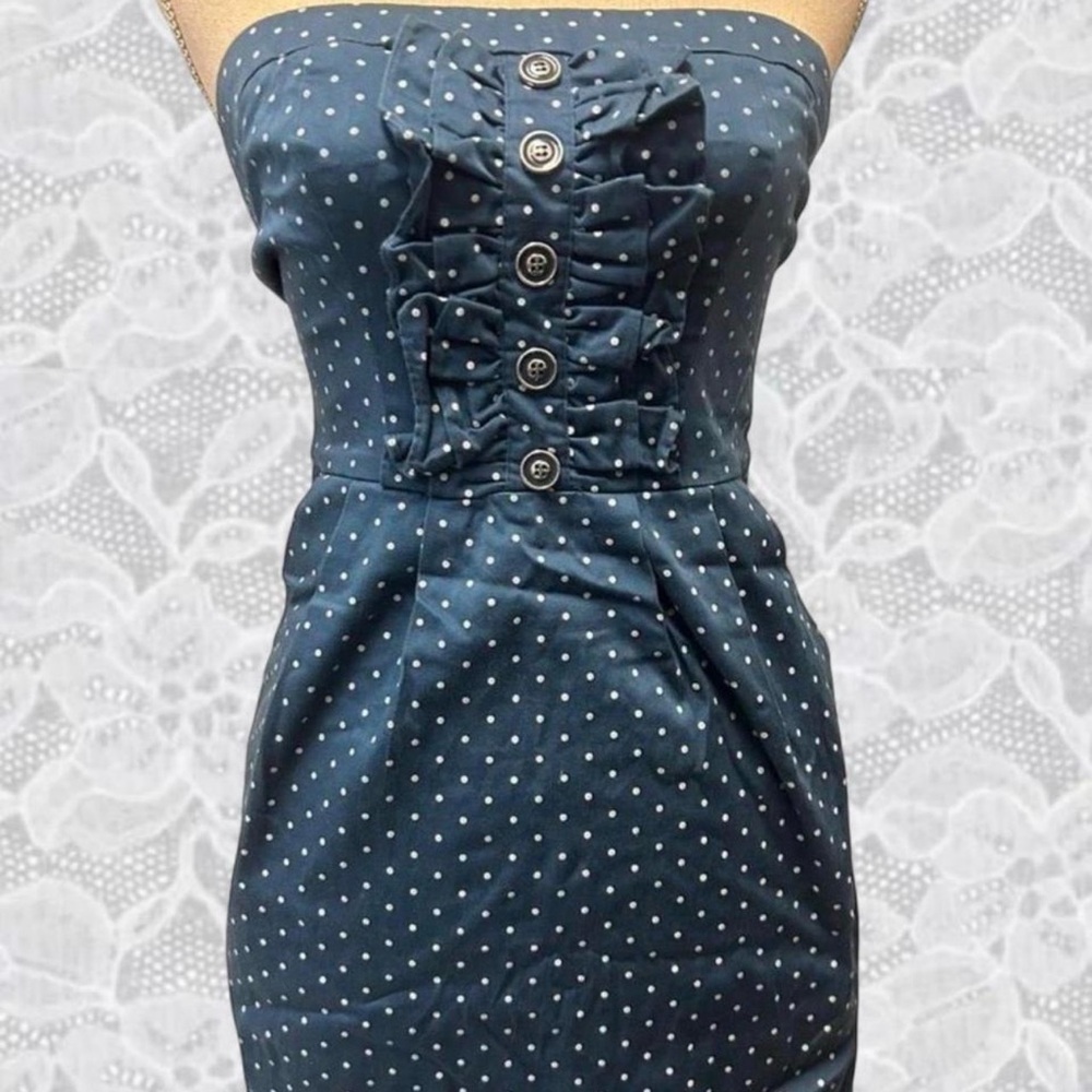 Gorgeous Vintage Blue strapless Polka dot dress !!